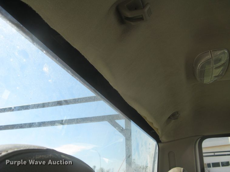 image for item DG5314 2008 Ford F250 Super Duty XL  utility bed pickup truck