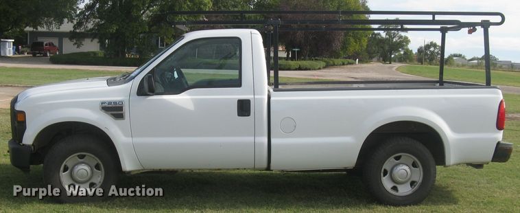 image for item DG5315 2008 Ford F250 Super Duty XL  pickup truck