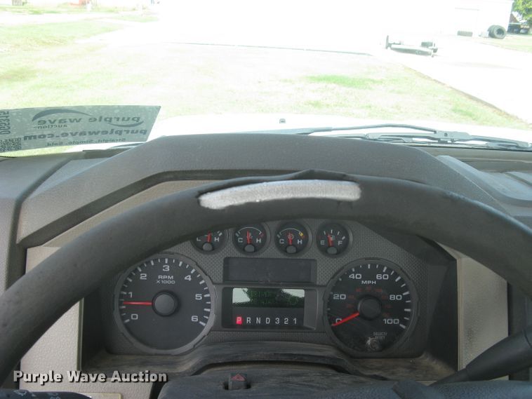 image for item DG5315 2008 Ford F250 Super Duty XL  pickup truck