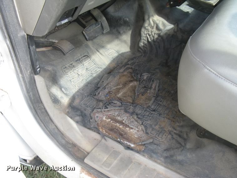 image for item DG5315 2008 Ford F250 Super Duty XL  pickup truck