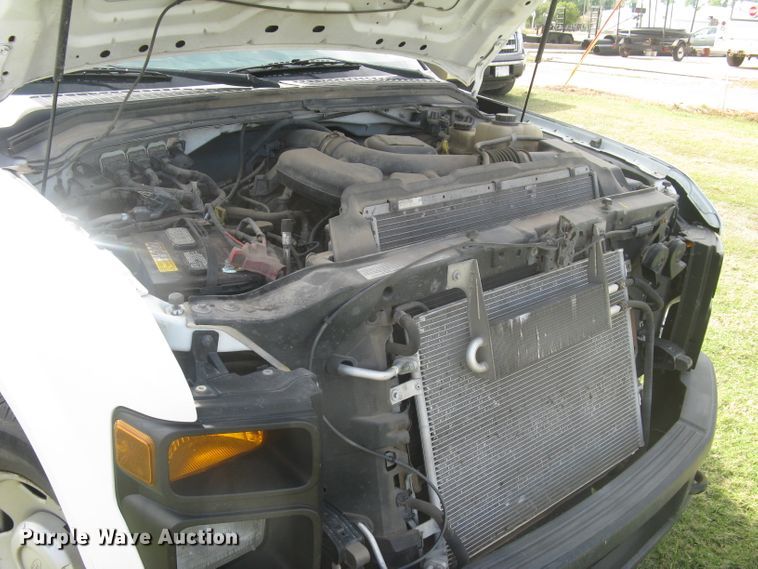 image for item DG5315 2008 Ford F250 Super Duty XL  pickup truck