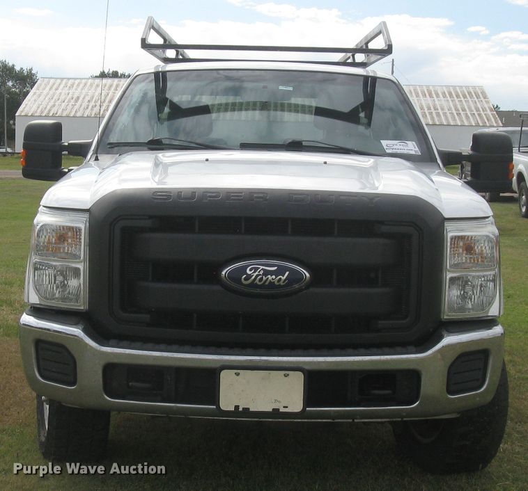 image for item DG5317 2012 Ford F250 Super Duty XL  SuperCab utility bed pickup truck