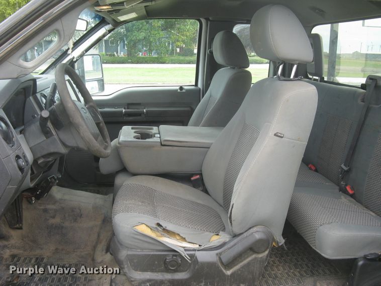 image for item DG5317 2012 Ford F250 Super Duty XL  SuperCab utility bed pickup truck