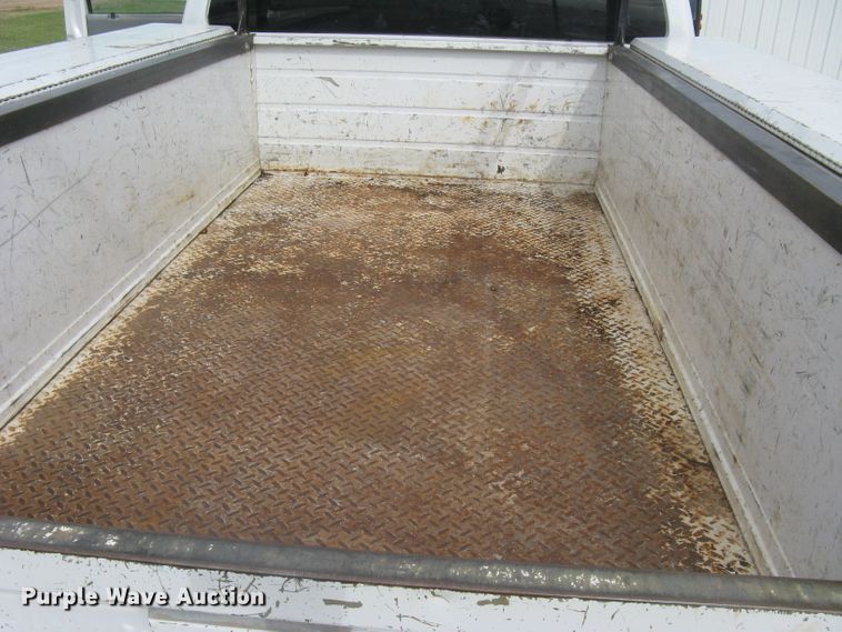 image for item DG5317 2012 Ford F250 Super Duty XL  SuperCab utility bed pickup truck