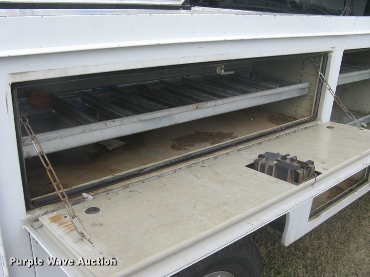 image for item DG5317 2012 Ford F250 Super Duty XL  SuperCab utility bed pickup truck