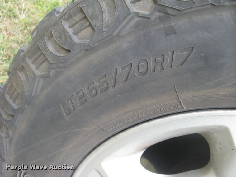 image for item DG5317 2012 Ford F250 Super Duty XL  SuperCab utility bed pickup truck