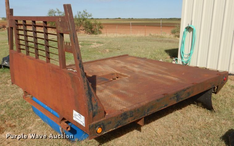 image for item DH7302 Flatbed