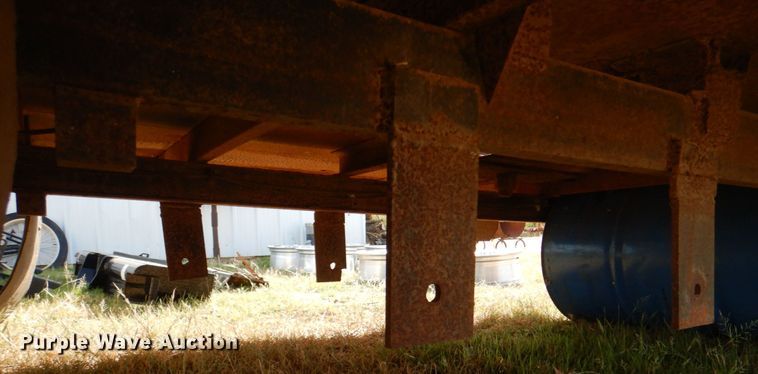 image for item DH7302 Flatbed