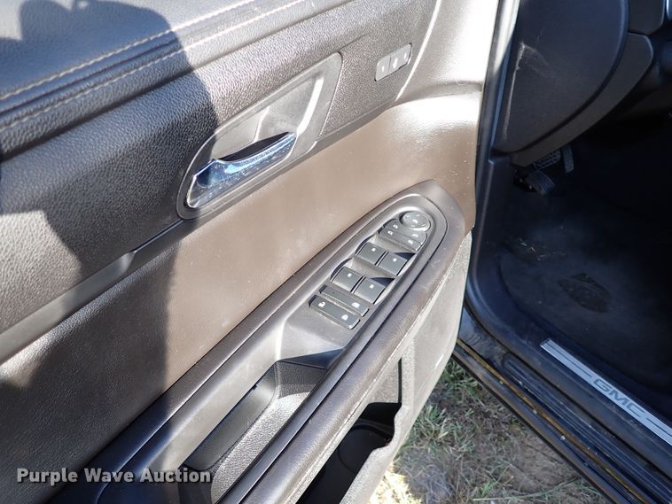 image for item DI5776 2017 GMC Acadia Limited  SUV