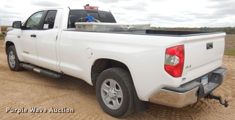 image for item DJ6101 2020 Toyota Tundra  Double Cab pickup truck