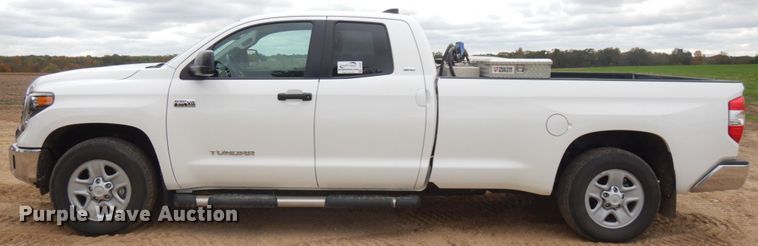 image for item DJ6101 2020 Toyota Tundra  Double Cab pickup truck