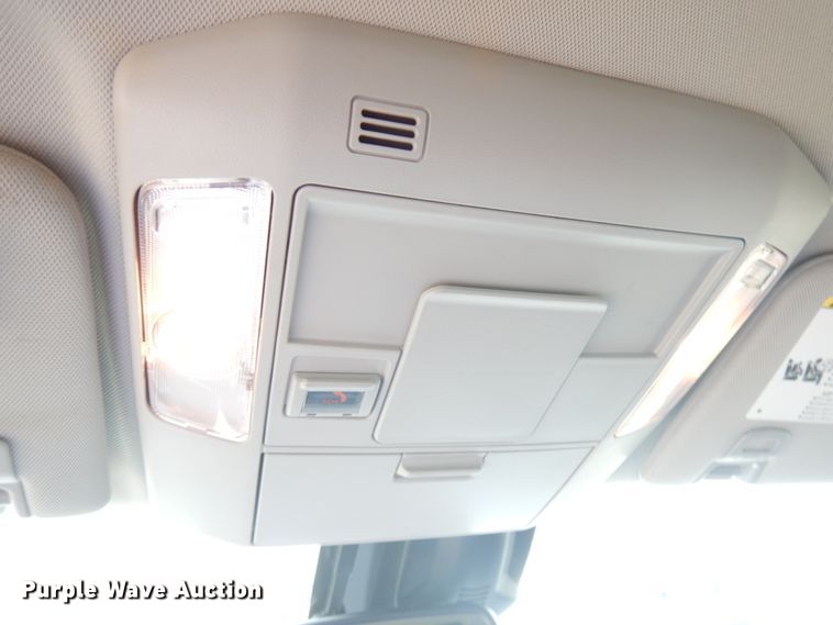 image for item DJ6101 2020 Toyota Tundra  Double Cab pickup truck