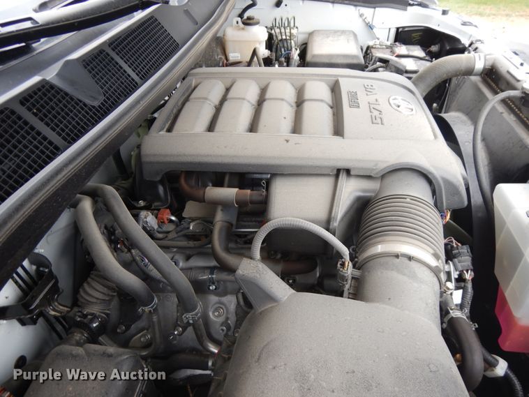 image for item DJ6101 2020 Toyota Tundra  Double Cab pickup truck