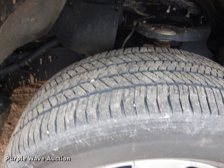 image for item DJ6101 2020 Toyota Tundra  Double Cab pickup truck