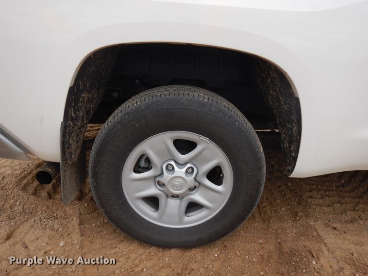 image for item DJ6101 2020 Toyota Tundra  Double Cab pickup truck