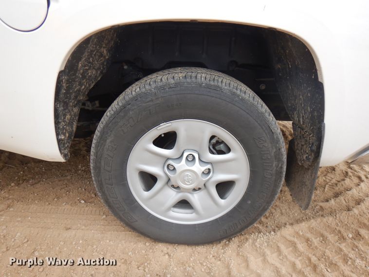 image for item DJ6101 2020 Toyota Tundra  Double Cab pickup truck