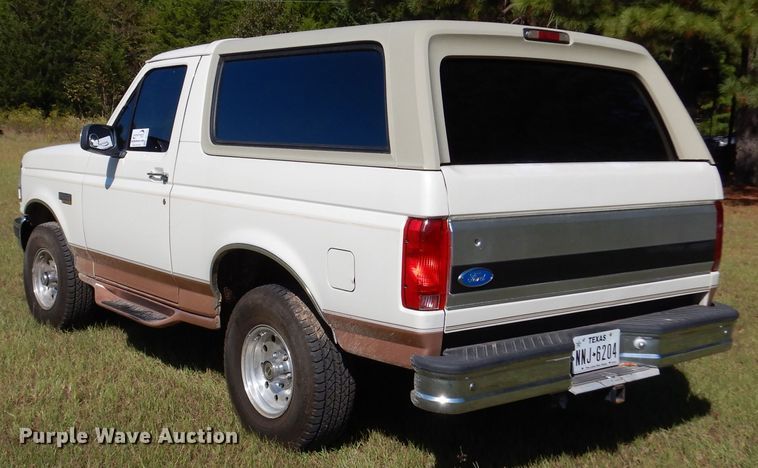 image for item DJ7414 1995 Ford Bronco  SUV