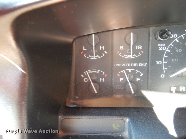 image for item DJ7414 1995 Ford Bronco  SUV