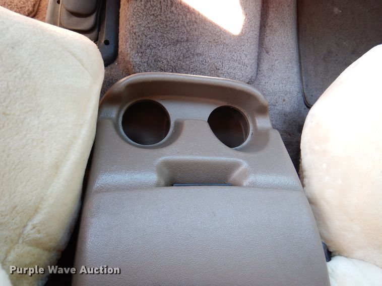 image for item DJ7414 1995 Ford Bronco  SUV