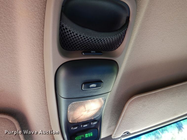 image for item DJ7414 1995 Ford Bronco  SUV