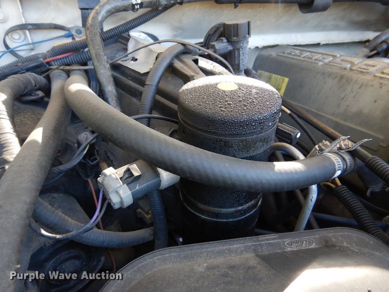 image for item DJ7414 1995 Ford Bronco  SUV