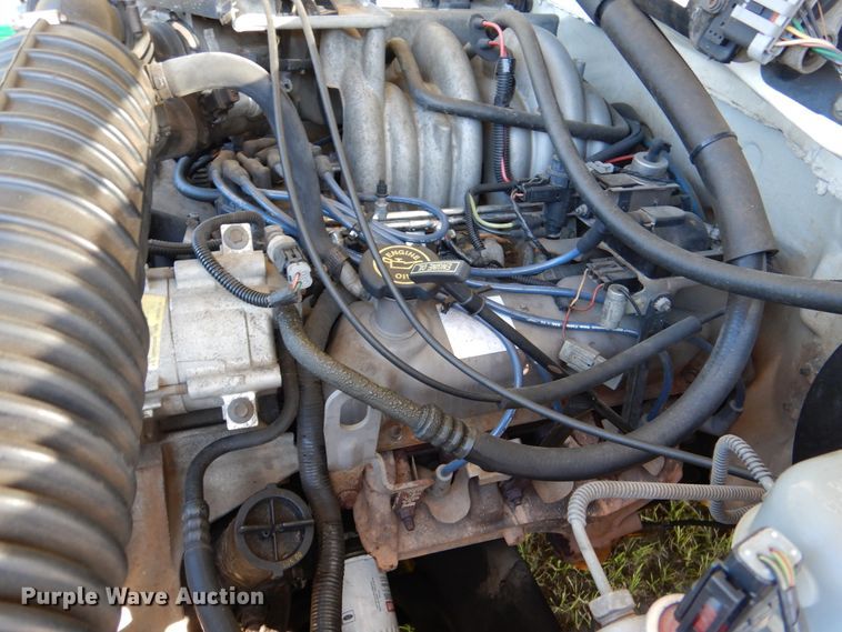 image for item DJ7414 1995 Ford Bronco  SUV