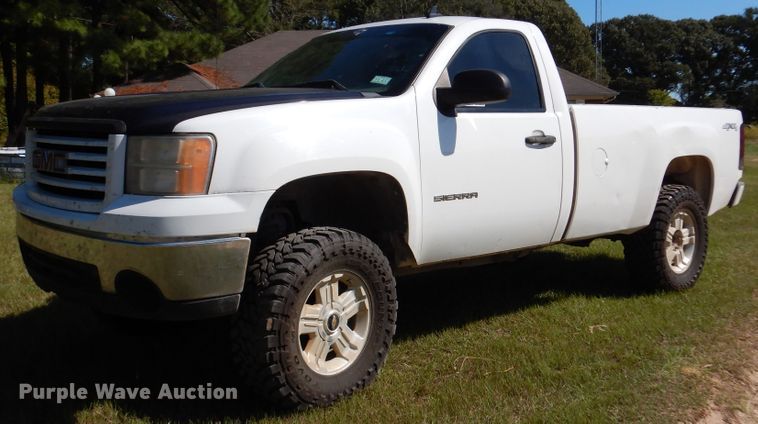 image for item DJ7415 2011 GMC Sierra 1500  pickup truck