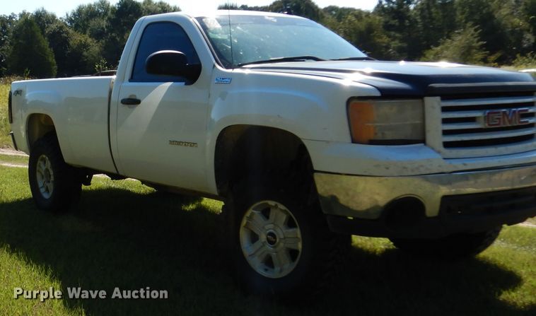 image for item DJ7415 2011 GMC Sierra 1500  pickup truck