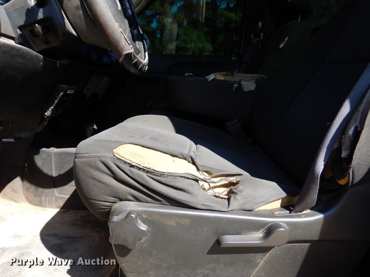 image for item DJ7415 2011 GMC Sierra 1500  pickup truck