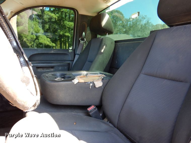 image for item DJ7415 2011 GMC Sierra 1500  pickup truck