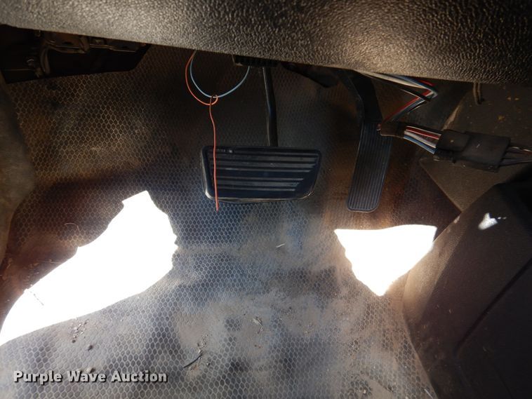 image for item DJ7415 2011 GMC Sierra 1500  pickup truck