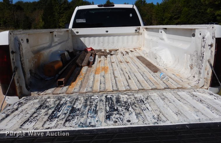 image for item DJ7415 2011 GMC Sierra 1500  pickup truck