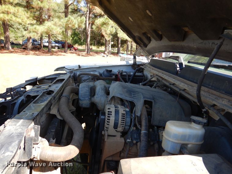 image for item DJ7415 2011 GMC Sierra 1500  pickup truck