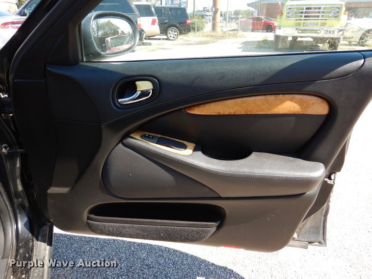 image for item DJ7416 2005 Jaguar S-Type