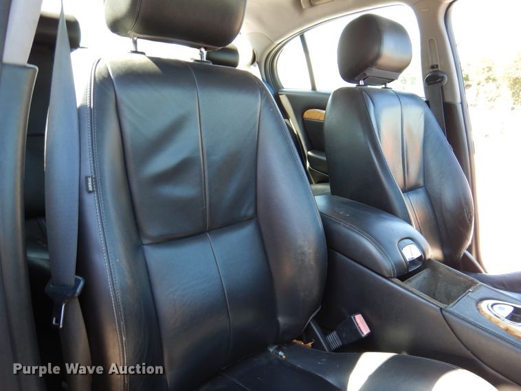 image for item DJ7416 2005 Jaguar S-Type