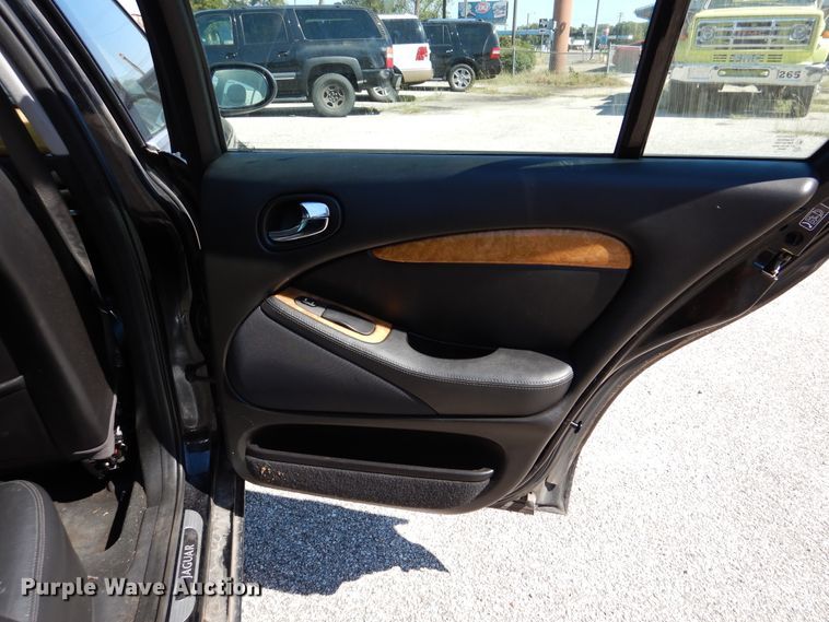 image for item DJ7416 2005 Jaguar S-Type