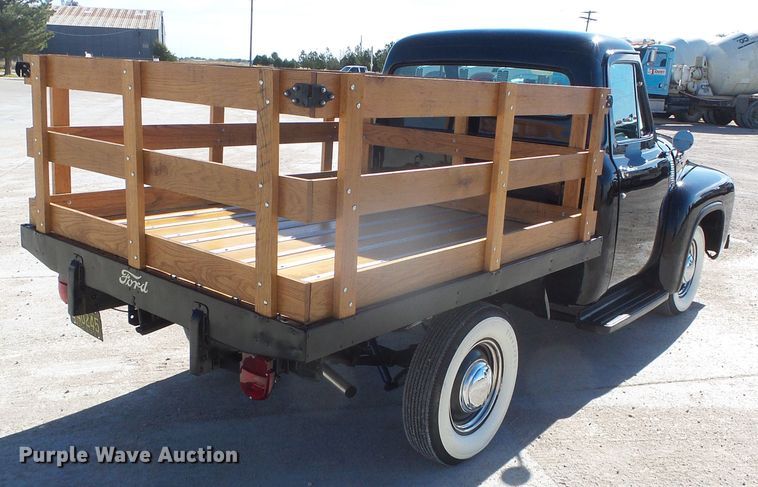 image for item DJ7501 1955 Ford F100  flatbed pickup truck