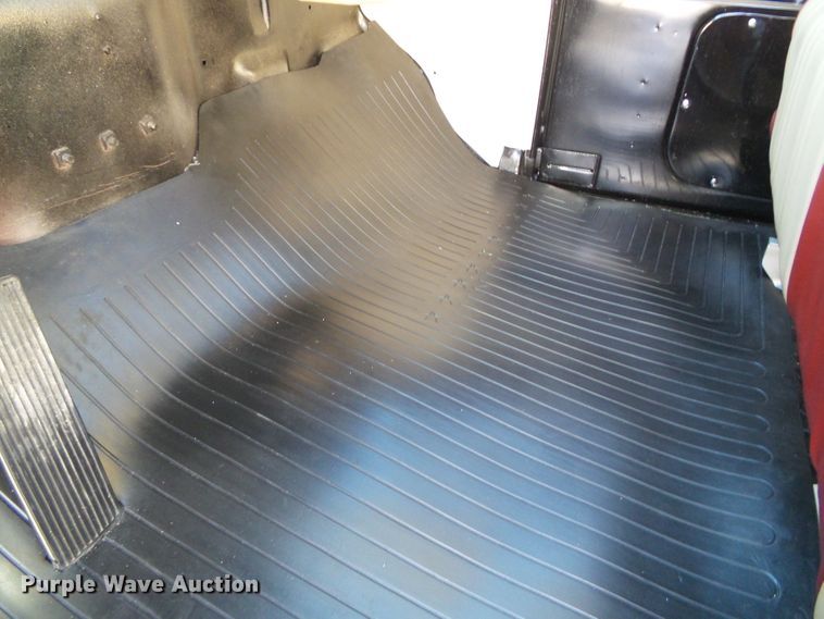 image for item DJ7501 1955 Ford F100  flatbed pickup truck