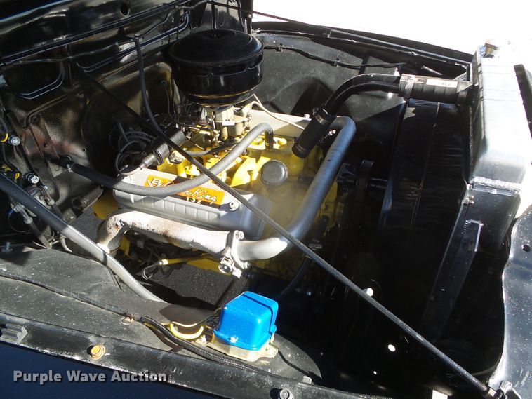 image for item DJ7501 1955 Ford F100  flatbed pickup truck