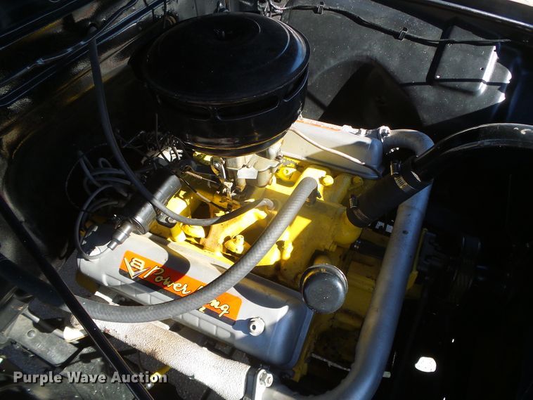 image for item DJ7501 1955 Ford F100  flatbed pickup truck