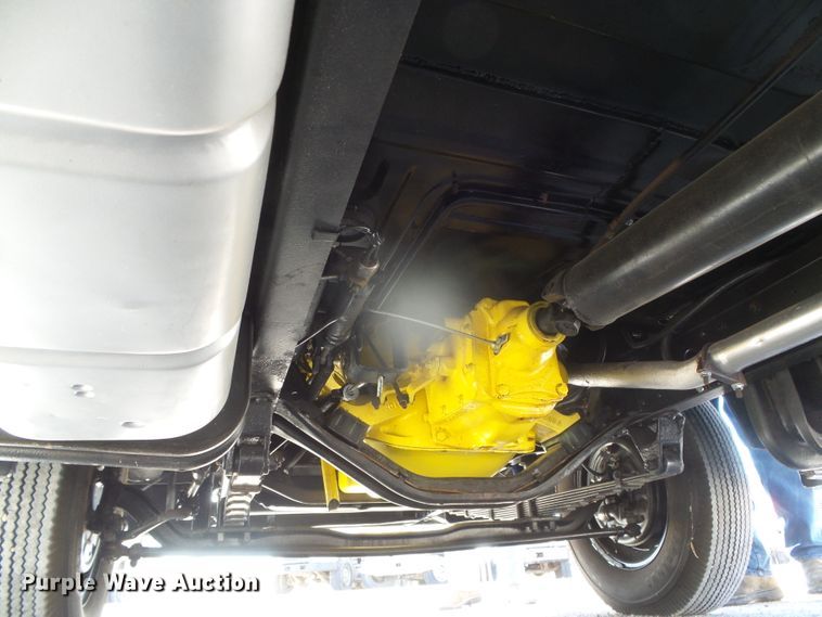 image for item DJ7501 1955 Ford F100  flatbed pickup truck