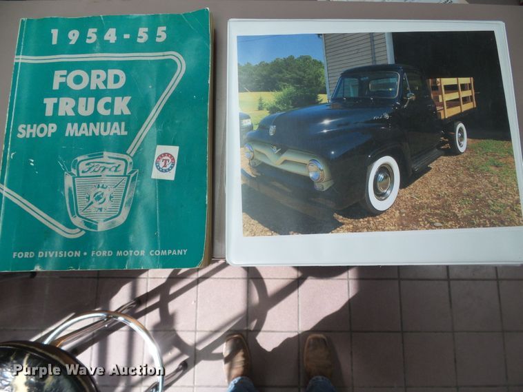 image for item DJ7501 1955 Ford F100  flatbed pickup truck