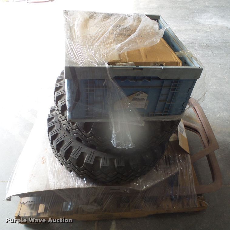 image for item DJ7501 1955 Ford F100  flatbed pickup truck