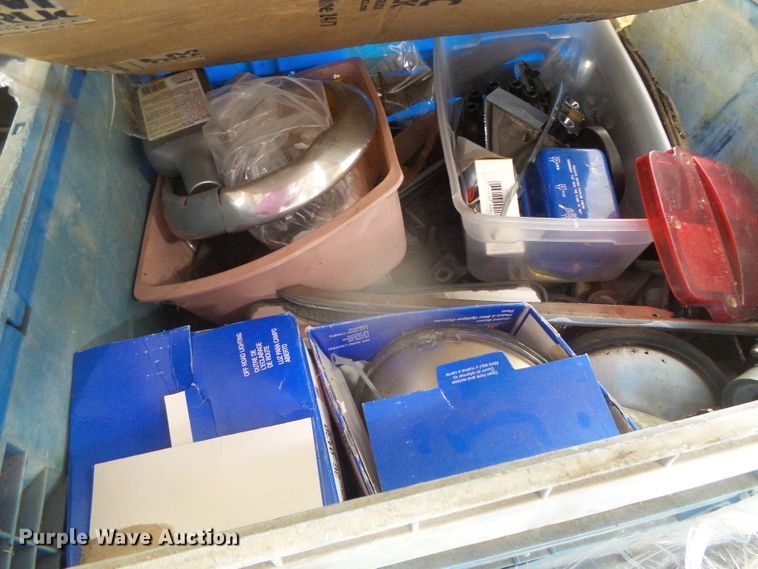 image for item DJ7501 1955 Ford F100  flatbed pickup truck