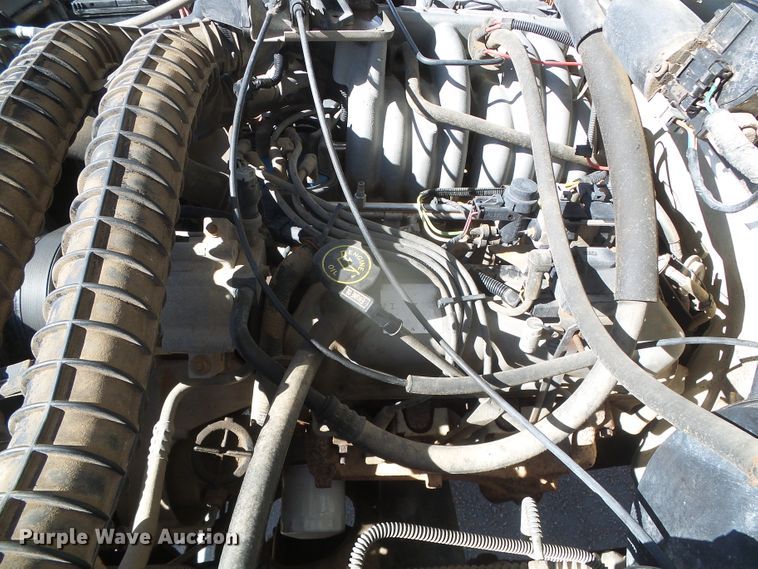 image for item DJ7539 1994 Ford Bronco XLT  SUV