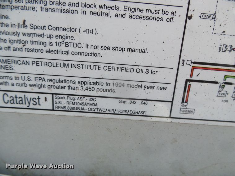 image for item DJ7539 1994 Ford Bronco XLT  SUV