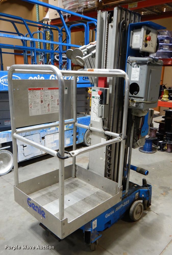 image for item DK1261 2007 Genie AWP-255  vertical lift