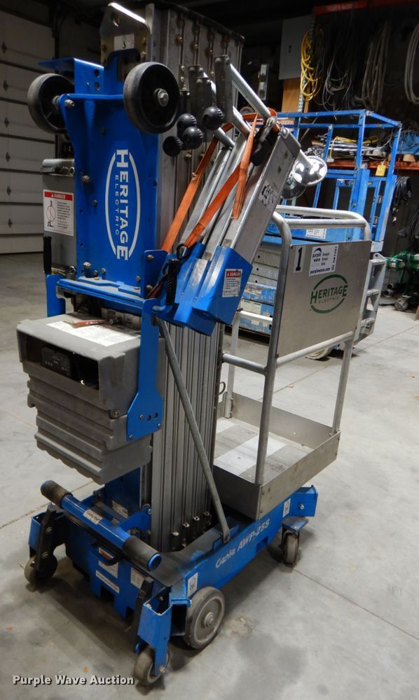image for item DK1261 2007 Genie AWP-255  vertical lift