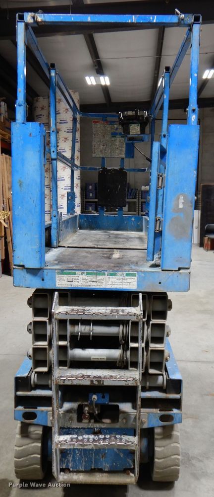 image for item DK1262 Genie GS2632  scissor lift