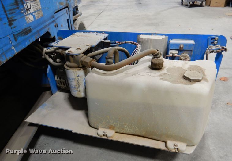 image for item DK1262 Genie GS2632  scissor lift